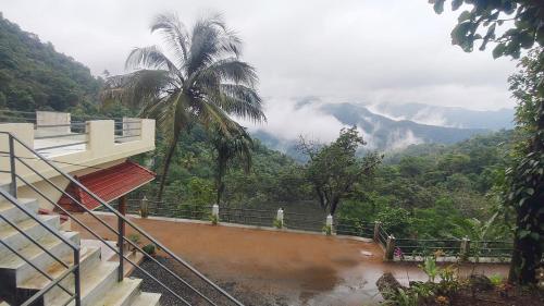 Gallery image of Skylark Homestay Panchalimedu in Pīrmed