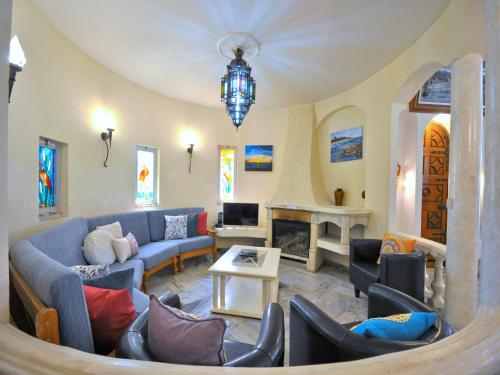 Villa in Algarve near Marina & Golf Course