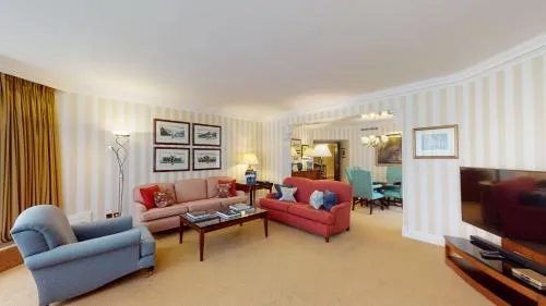 Cheval Thorney Court at Hyde Park photo 64