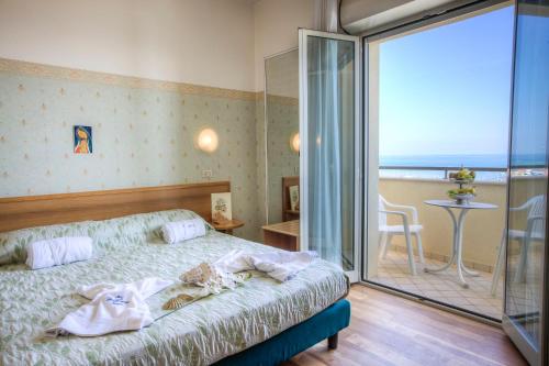 Gallery image of Hotel San Francisco Spiaggia in Rimini