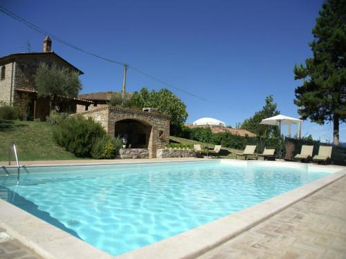 Πισίνα στο ή κοντά στο Villa in Umbertide with Pool and Garden