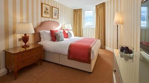 Cheval Thorney Court at Hyde Park photo 50