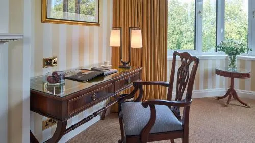 Cheval Thorney Court at Hyde Park photo 46