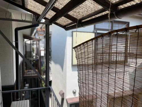 Foto dalla galleria di AnNam Stay HOTARUGAIKE - - whole two story house rental a Toyonaka