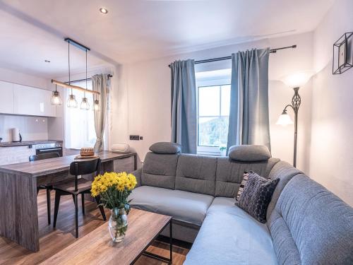 Χώρος καθιστικού στο Ferienhaus mit Sauna in Skigebietsnähe