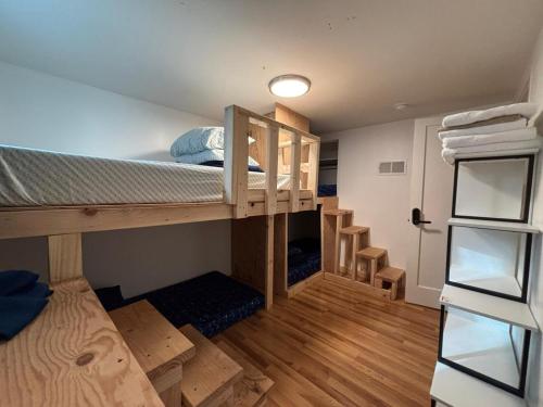 Gallery image of Alaska Backpacker Hostel Midtown Anchorage in Anchorage
