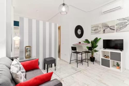Central Boutique apartment 3 mins from Calle Larios and 20 min from beach