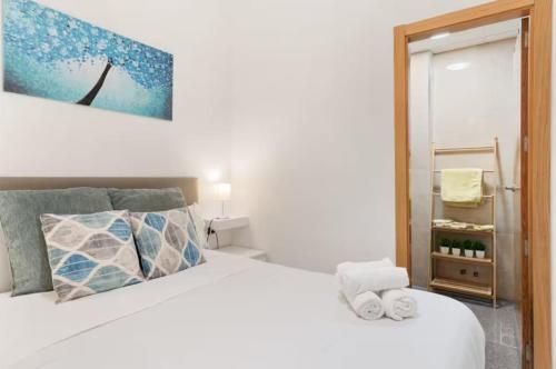 Central Studio, 3 min to Calle Larios, Ideal for Exploring Málaga