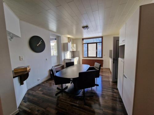 Φωτογραφία από το άλμπουμ του 2 bedroom apartment at the track σε Stavelot