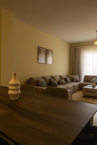 Sunny Cairo City Center l Serviced l Golf l Pool l Gym l 4