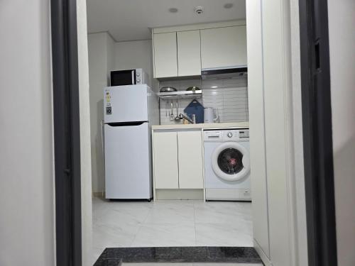 Dapur atau dapur kecil di Namoo Stay