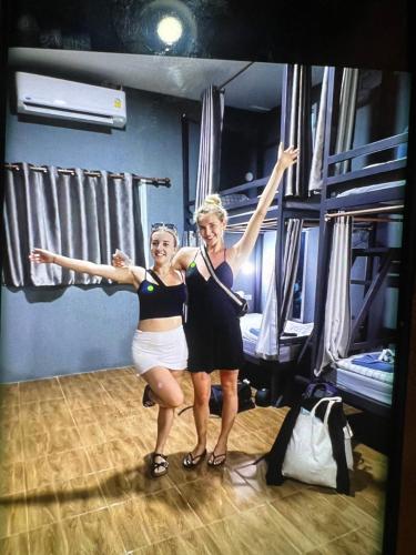 Clientes alojados en The view Hostel