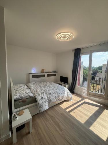 Grand studio proche Paris