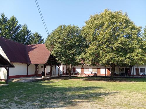 Színes Apartmanok és Kemencés Apartmanok