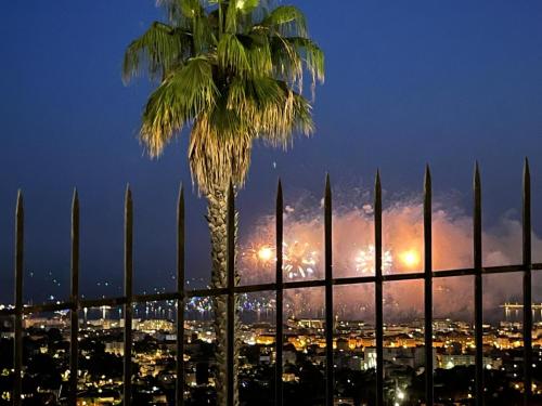 Afbeelding uit fotogalerij van Villa Antibes 180 Seawieu in Vallauris