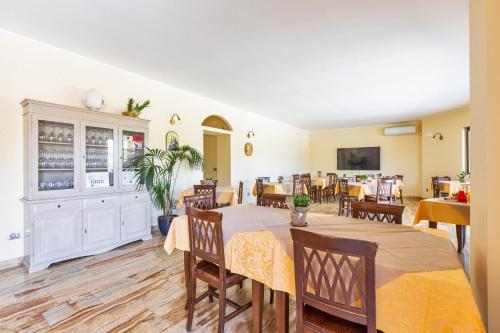 Et tv og/eller underholdning på Agriturismo Cutura