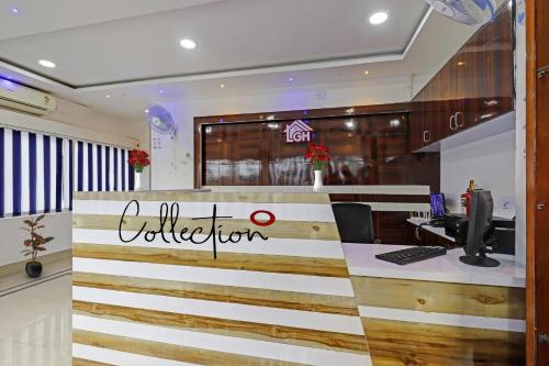 Lobi atau kawasan kaunter penerimaan di Collection O Rani Gate Guwahati Formerly Lakhi Guest House