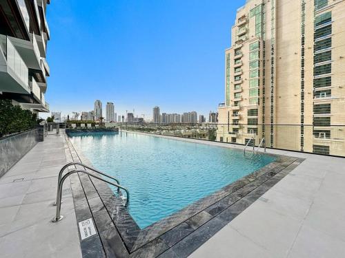 Cozy 1BR Apartment with Pool & Parking JVC Dubai