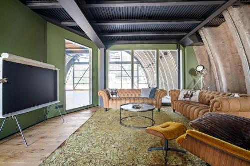 Χώρος καθιστικού στο Shelterloft-Airpark