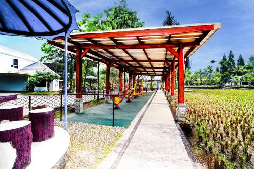 Gallery image of Belvilla Bogor near Citra Alam Riverside formerly Aries Biru Hotel in Bogor