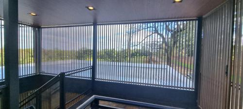 San Juan del ParanáにあるDepartamento Dos Ambientes En Encarnación a Estrenarのギャラリーの写真