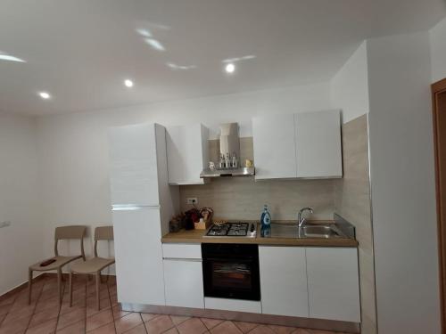 Una cocina o cocineta en Albero di Giada