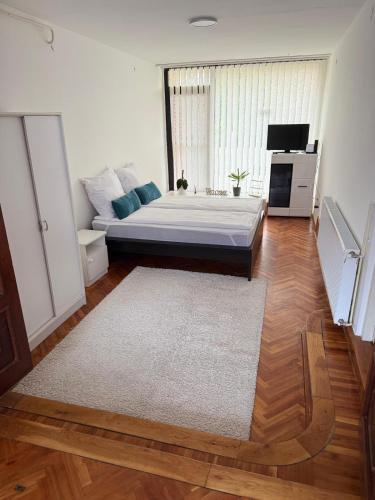 Réz Family Apartmanok Gyula
