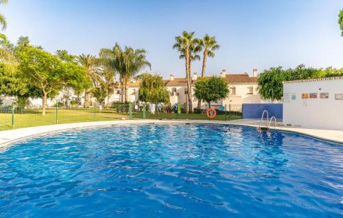 Stunning Home In Caleta De Velez