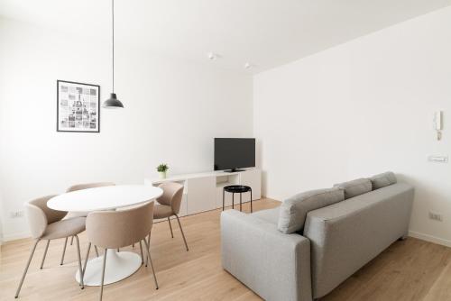 GuestHost - Bright Apartment M1 Pasteur Milano