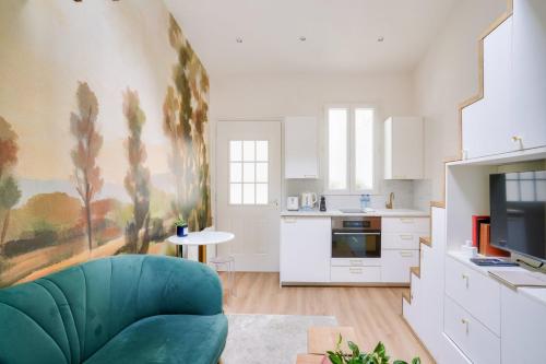 Superb and design studio near the Eiffel Tower