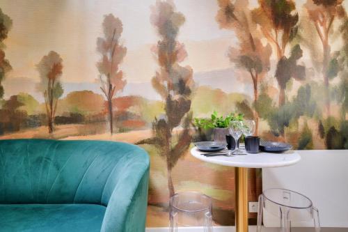 Superb and design studio near the Eiffel Tower