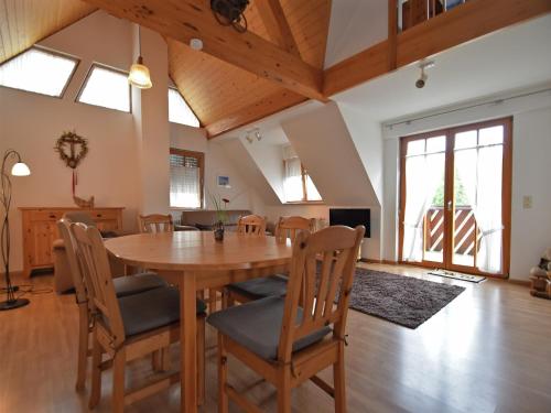 Φωτογραφία από το άλμπουμ του Family-Friendly Apartment σε Schallstadt
