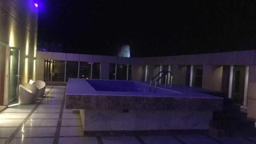 Foto dalla galleria di Belvilla Alhamra Vivid Plaza Hotel a Gedda