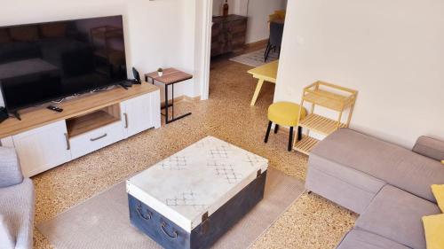 Palaio Faliro Breeze