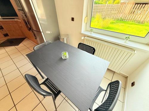 Φωτογραφία από το άλμπουμ του Cozy living in Lingen with Chesterfield flair σε Lingen