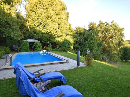 Taman di luar Gemütliche Wohnung in Flussnähe in Regen Bayern