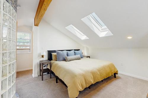 Ένα ή περισσότερα κρεβάτια σε δωμάτιο στο Marsac Manor