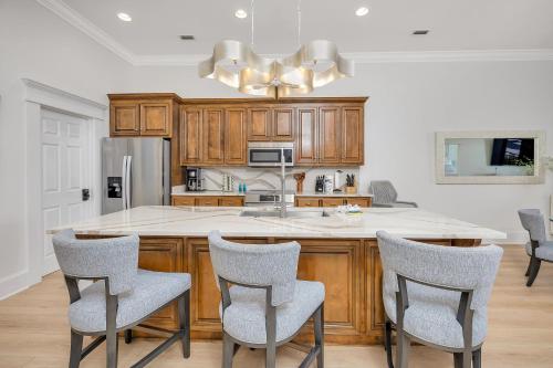 Gallery image of Sea Point #205 in Saint Simons Island