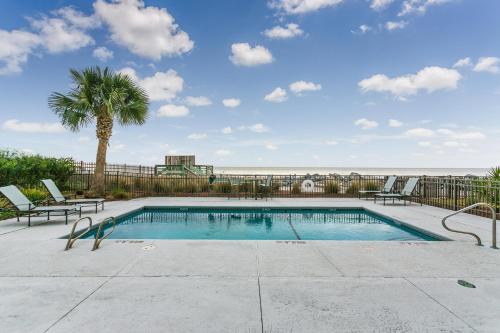 Gallery image of Sea Point #205 in Saint Simons Island