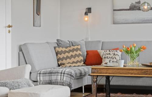 Zona de estar de Cozy Home In Ålbæk With Wifi