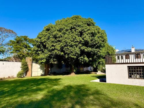 Taman di luar HOTEL KAMPÔ Suítes