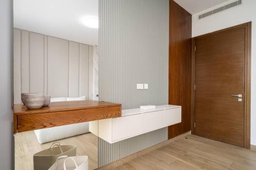 Φωτογραφία από το άλμπουμ του Modern and Elegant 1 Bed Retreat in Prime Location στο Ντουμπάι