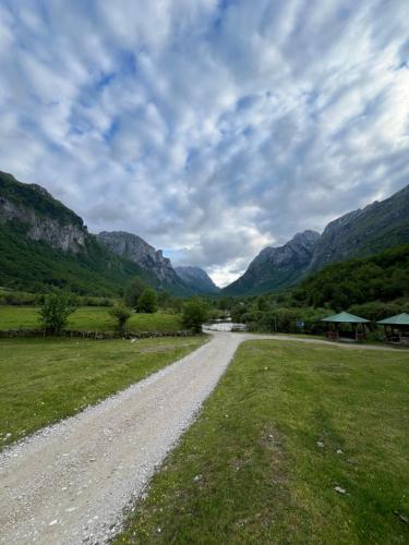 Gallery image of Guest House Ulaj in Vusanje