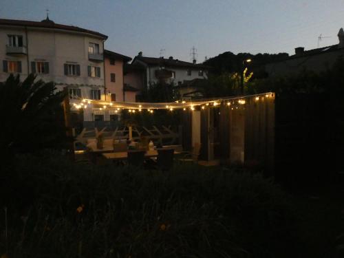 Κήπος έξω από το B&Bio Garda Ulivi