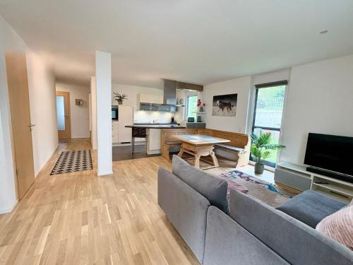 Köök või kööginurk majutusasutuses Familienfreundliche Ferienwohnung mit Garten in Moos Weiler am Bodensee