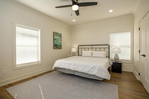 Cama o camas de una habitación en Hickory Haven by American Patriot Getaways