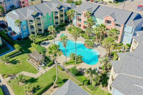 Kolam renang di atau dekat dengan Ocean front view 2BR2BA Condo Pools Hot Tub Beach Access
