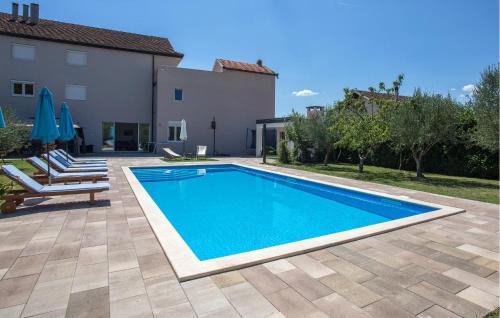 Awesome Home In Imotski