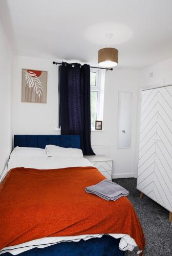 Postel nebo postele na pokoji v ubytování Luxury 6 bed Home in Sheffield