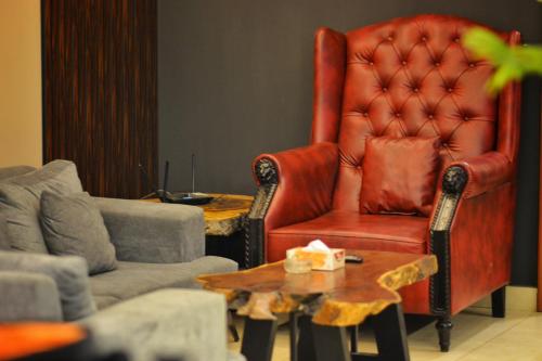 Gallery image of Goldcrest Grand Mall Luxury Apartments DHA Phase 4 Lahore in Lahore